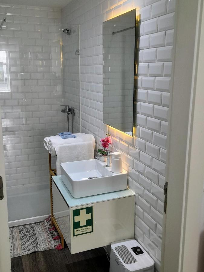 Light Blue Apartment Aveiro Ngoại thất bức ảnh