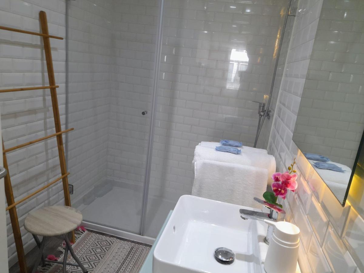 Light Blue Apartment Aveiro Ngoại thất bức ảnh